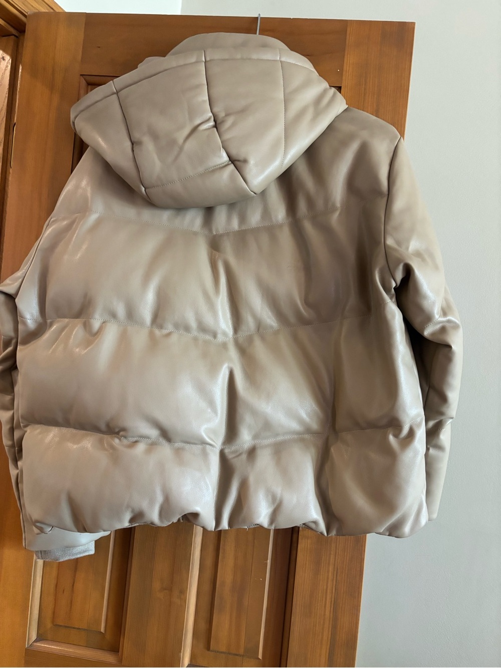 Women's Hooded Puffer Bomber Jacket in Taupe. Beautiful jacket, worn twice. - Picture 2 of 6
